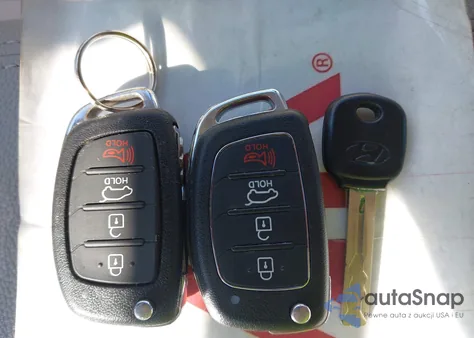 2017 Hyundai Sonata Se z USA, uszkodzony, nr VIN 5NPE24AF2HH450855